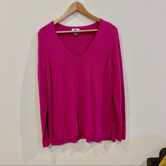 Old Navy Pink Sweater - Picture 1 of 2